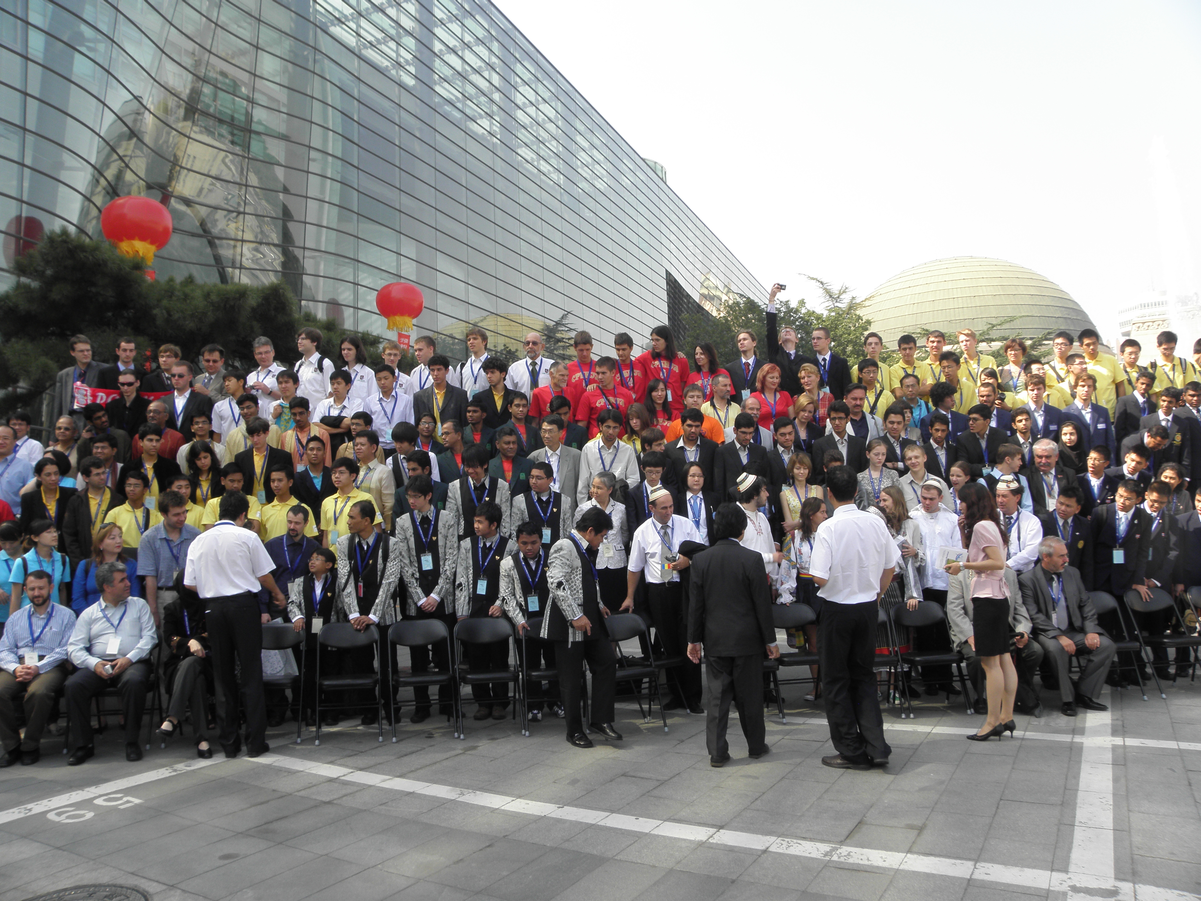 IOAA 2010 all participants at the opening ceremony